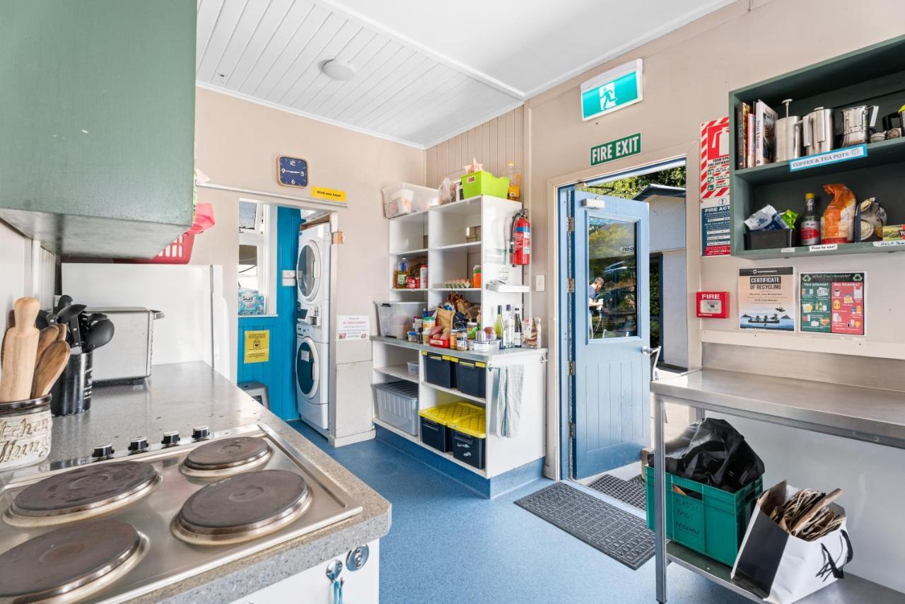Mountain View Backpackers Hostel Wanaka Ngoại thất bức ảnh