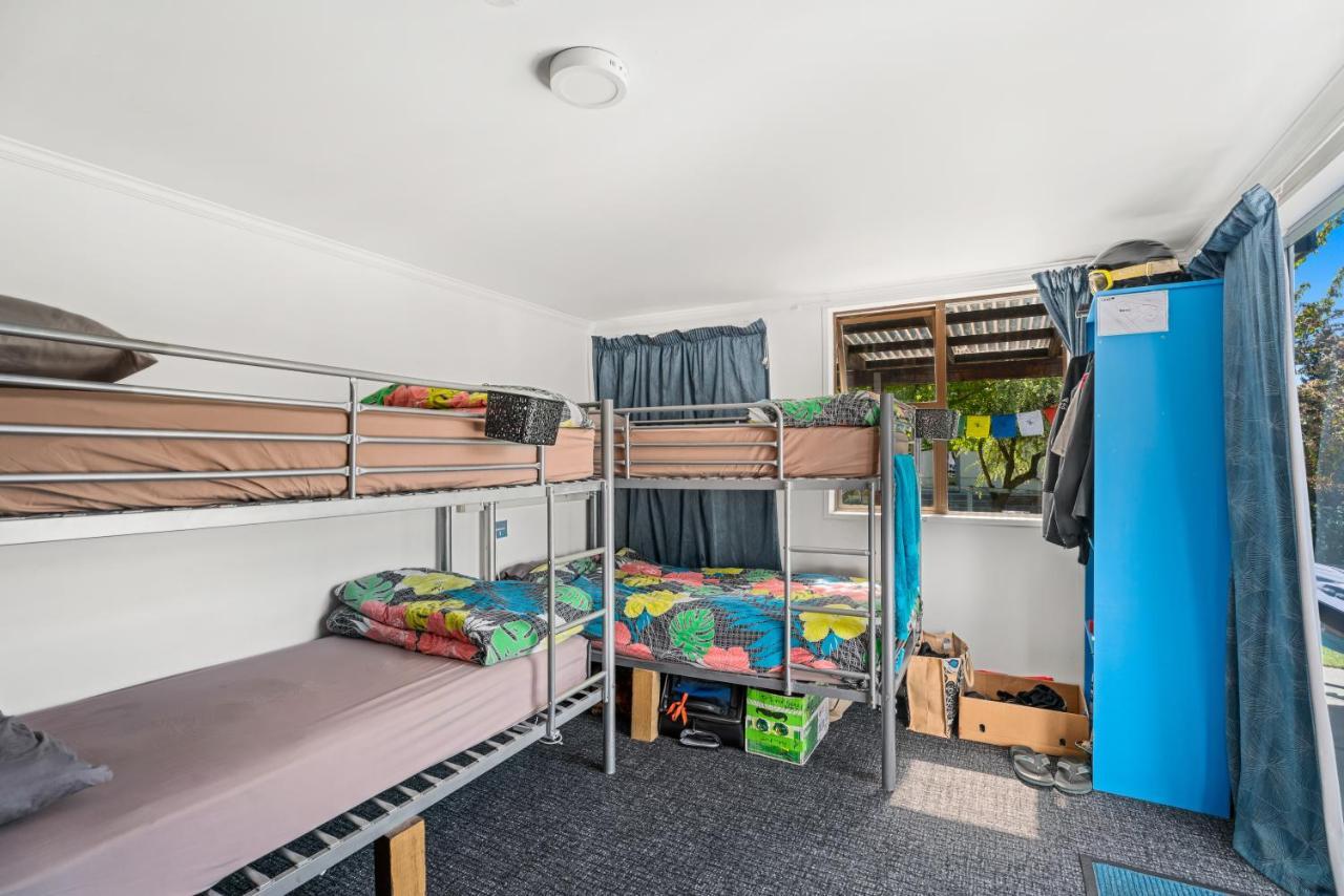 Mountain View Backpackers Hostel Wanaka Ngoại thất bức ảnh