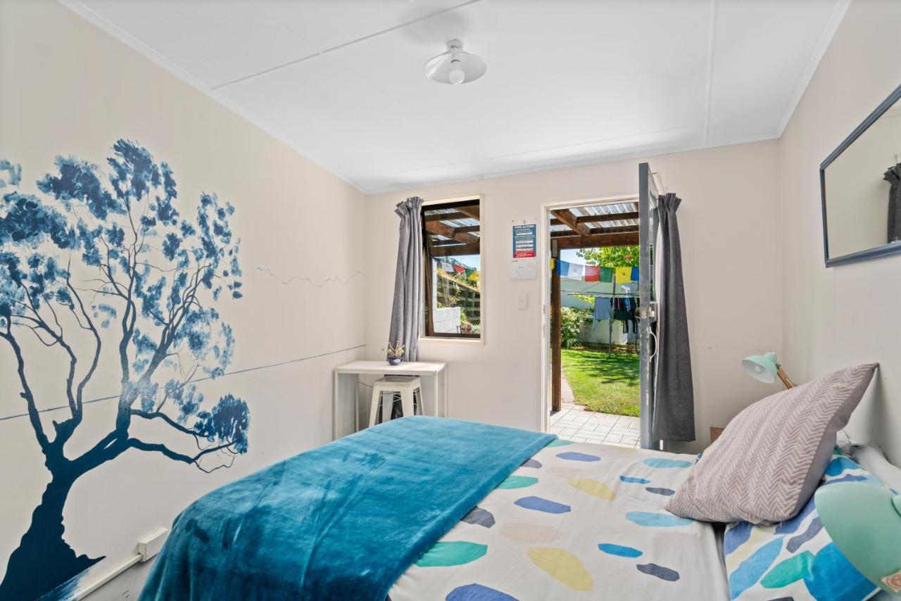 Mountain View Backpackers Hostel Wanaka Ngoại thất bức ảnh